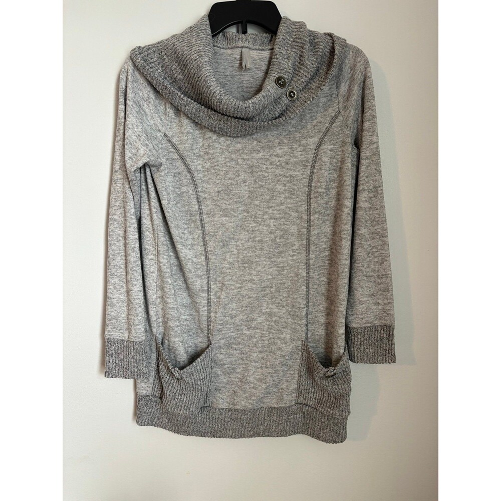 Vanity Cowl Neck Sweater size medium